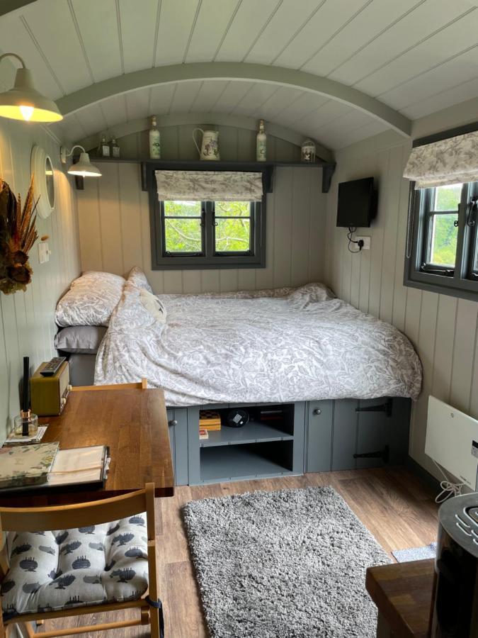 Greatwood Shepherds Hut 배틀 외부 사진