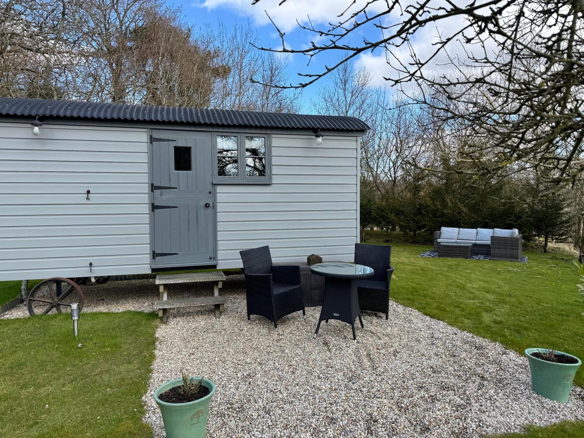 Greatwood Shepherds Hut 배틀 외부 사진